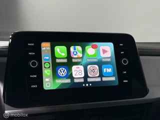 Volkswagen T-Roc Volkswagen T-Roc 1.5 TSI Style | CARPLAY | CRUISE | PDC - afbeelding nr 12