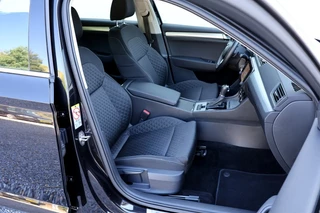 Škoda Superb Škoda Superb Combi 1.4 TSI iV Business Edition - 218 pk **Carplay / Led / Navi - afbeelding nr 12