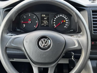 Volkswagen Transporter Volkswagen Transporter Kombi T6 2.0 TDI 9 persoons Cruise control Airco Verwarmbare buitenspiegels - afbeelding nr 33