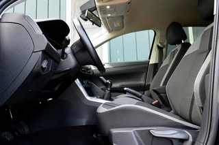 Volkswagen Polo Volkswagen Polo 1.0 TSI Highline Rijklaarprijs-Garantie Led Navigatie Virtual cockpit Camera Airco - afbeelding nr 11
