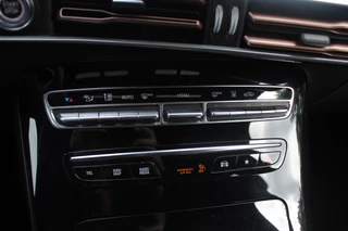 Mercedes-Benz EQC Mercedes-Benz EQC 400 4MATIC Business Solution Luxury 80 kWh / SoH 95% / Schuifdak / 360Camera / Leder / 20'' / Burmester / Keyless / Matrix LED / Memory seats / DAB / Cruise control - afbeelding nr 27