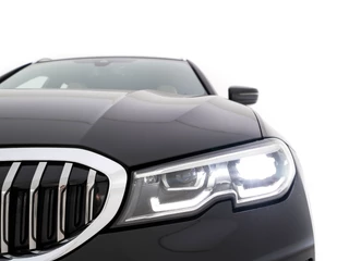 BMW 3 Serie BMW 3 Serie Touring 330i High Executive Edition Sport-Pack Aut. *VERNASCA-FULL-LEATHER | DIGI-COCKPIT | FULL-LED | SPORT-SEATS | HIFI-SOUND | AMBIENT-LIGHT | HEATED-SEATS | DAB | NAVI-FULLMAP | ECC | CARPLAY | PDC | CRUISE | 18