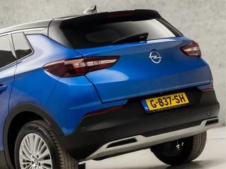 Opel Grandland X Automaat (APPLE CARPLAY, GROOT NAVI, CLIMATE, CAMERA, LEDER, LED KOPLAMPEN, SPORTSTOELEN, KEYLESS, CRUISE, NIEUWE APK, NIEUWSTAAT) - afbeelding nr 21