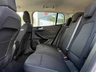 Ford Focus Ford Focus Wagon 1.0 EcoBoost Connected | Navi | LED | ECC | - afbeelding nr 14