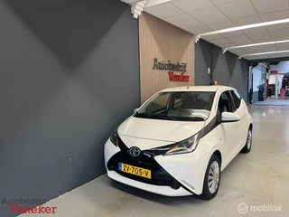 Toyota Aygo 1.0 VVT-i x-play|Camera|NAP