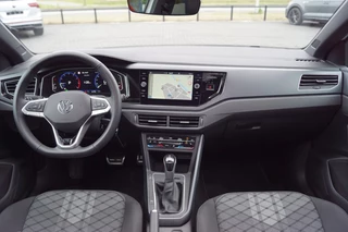 Volkswagen Polo Volkswagen Polo 1.0 TSI DSG R-Line Panodak/ Camera / Virt. cockpit / IQ LED/ 17L - afbeelding nr 4
