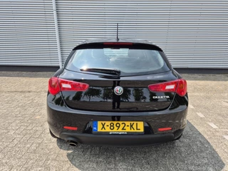 Alfa Romeo Giulietta Alfa Romeo Giulietta 1.4 Turbo airco,cruisecontrol,navigatie,parkeersensoren, - afbeelding nr 7