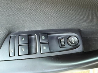 Opel Astra Opel Astra Sports Tourer 1.2 Edition - Camera - Navigatie - Cruise - afbeelding nr 11