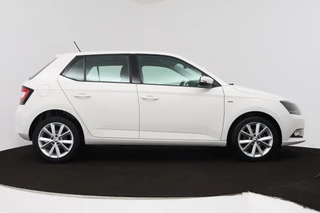 Škoda Fabia Skoda Fabia 1.0 TSI Clever (LED, NAVIGATIE, STOELVERWARMING, PARKEERSENSOREN, STUURBEDIENING, TREKHAAK) - afbeelding nr 14