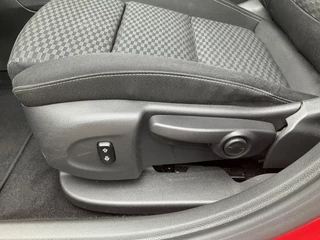 Opel Astra Opel Astra Sports Tourer 1.0 Business+ Pano Nav/Cam Stoel/Stuurverw Cruise NL-Auto! - afbeelding nr 13