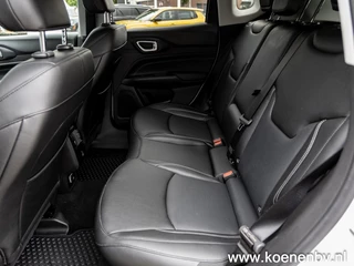 Jeep Compass Jeep Compass 4xE 240pk PHEV S Automaat / 4WD / Lederen bekleding - afbeelding nr 17