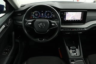Škoda Octavia Skoda Octavia 1.4 TSI iV Business Edition | Trekhaak |  Stoelverwarming | Carplay | Full LED | PDC | Navigatie | Climate control | Cruise control | PHEV - afbeelding nr 3