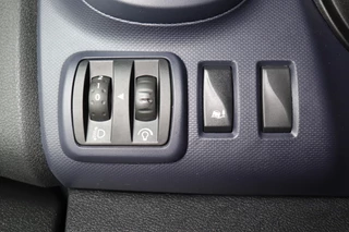 Opel Vivaro Opel Vivaro 1.6 CDTI 125PK EURO 6 - Airco - Navi - Cruise - € 10.499,- Excl. - afbeelding nr 21