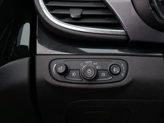 Opel Mokka X 1.6 CDTI 110pk Business+ | Origineel NL | 1500kg Trekgewicht | Navi | Apple Carplay+Android Auto | Airco | Cruise | Pdc V+A | Licht+Regensensor | Mistlampen | Privacy Glass | 17''lm |Trekhaak - afbeelding nr 21