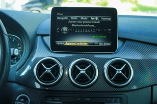 Mercedes-Benz B-Klasse Mercedes B-klasse 200 AMG|Pano|Camera|Alcantara - afbeelding nr 22
