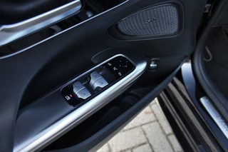 Mercedes-Benz C-Klasse Mercedes-Benz C-Klasse Estate 200 AMG Line | ACC | Carplay | Trekhaak - afbeelding nr 36
