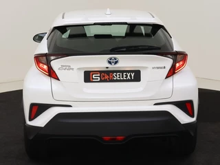 Toyota C-HR Toyota C-HR 1.8 Hybrid Active: Stijlvol, Slim én Superzuining! - afbeelding nr 25