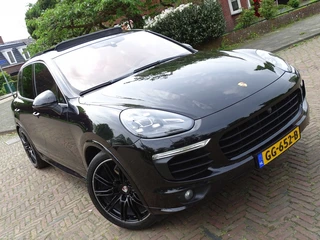 Porsche Cayenne Porsche Cayenne 3.0 S E-Hybrid 333PK PDK Sport Design / 2015 / LED *NAP* - afbeelding nr 2
