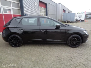 SEAT Leon Seat Leon 1.0 EcoTSI Reference/Airco/1st eig/Trekhaak/17''LM velgen - afbeelding nr 4