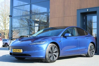 Tesla Model 3 Tesla Model 3 RWD 60 kWh | Pano | Nieuw model! - afbeelding nr 9