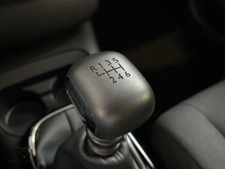 Citroën C4 Cactus Citroen C4 Cactus 1.2 110 pk Business | Navi | PDC | Cruise | CarPlay | DAB+ | Org. NLD. | - afbeelding nr 42
