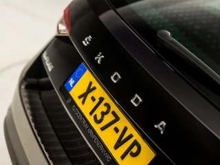 Škoda Superb 218Pk Automaat (APPLE CARPLAY, GROOT NAVI, VIRTUAL COCKPIT, MEMORY SEATS, STOELVERWARMING, CAMERA, GETINT GLAS, LED KOPLAMPEN, TREKHAAK, NIEUWSTAAT) - afbeelding nr 36