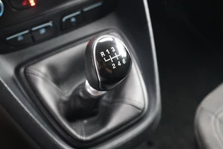 Ford Transit Connect Ford Transit Connect 1.0 Ecoboost 100 PK | Stoelverwarming | PDC V+A | Airco | Schuifdeur | Bluetooth | BPM Vrij | Nieuwe APK | Onderhoudsbeurt - afbeelding nr 23