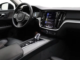 Volvo V60 Volvo V60 B3 AUT(8) INSCRIPTION SCHUIFDAK HARMAN KARDON ACC BLIS TREKHAAK - afbeelding nr 35