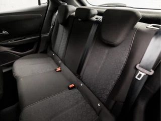 Opel Mokka Opel Mokka 1.2 Turbo Sport Automaat (APPLE CARPLAY, VIRTUAL COCKPIT, GROOT NAVI, STOELVERWARMING, SPORTSTOELEN, ADAPTIVE CRUISE, 360 CAMERA, KEYLESS, LED KOPLAMPEN, NIEUWSTAAT) - afbeelding nr 15