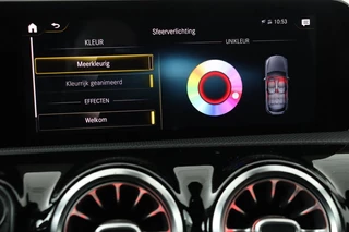 Mercedes-Benz A-Klasse Mercedes-Benz A-klasse 200 AMG | Panoramadak | Carplay |  Stoelverwarming | Keyless | Leder/Alcantara | Camera | Sfeerverlichting | Widescreen | Full LED - afbeelding nr 12