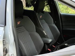 Ford Fiesta Ford Fiesta 1.5 ST-3 200 PK |OZ-Racing | Recaro - afbeelding nr 9