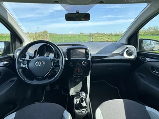 Toyota Aygo Toyota Aygo 1.0 VVT-i x-play |Climate|Cruise|Camera|Carplay - afbeelding nr 5