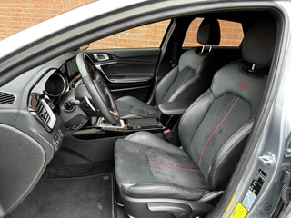 Kia ProCeed Kia ProCeed 1.6 T-GDi 204pk Automaat GT Kia ProCeed 1.6 T-GDi GT Navigatie Climate Control Electrisch bediendbare achterklep Adaptive Cruise Control Camera Dab Keyless start - afbeelding nr 17