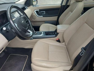 Land Rover Discovery Sport Land-Rover Discovery Sport 2.0 TD4 HSE Luxury Prijs Excl BTW, grijs kenteken leverbaar, Panorama,Navigatie, - afbeelding nr 13