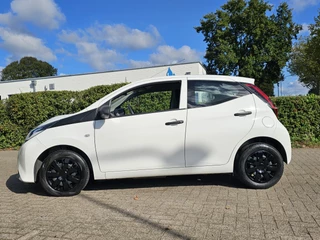 Toyota Aygo Zondag OPEN! - afbeelding nr 8