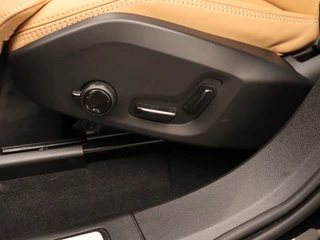 Volvo XC60 Volvo XC60 T6 PLUG-IN HYBRID LONG RANGE ULTRA DARK 22INCH SCHUIFDAK TREKHAA - afbeelding nr 23