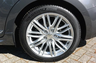 Suzuki Kizashi - afbeelding nr 14