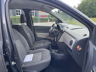 Dacia Lodgy Dacia Lodgy 1.2 TCe Lauréate 7-PERSOONS AIRCO - afbeelding nr 11