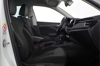 Škoda Kamiq ŠKODA Kamiq 1.0 TSI Business Edition > Automaat/Zwart dak/Trekhaak/17inch/Winterpakket/Design-pakket Suite... | 7881 | - afbeelding nr 5