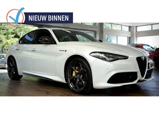 Alfa Romeo Giulia Alfa Romeo Giulia 2.0 T Veloce ti | 280 PK | | Carbon Elementen | | Awd | - afbeelding nr 1