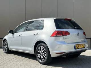 Volkswagen Golf Volkswagen Golf 1.2 TSI 110pk Allstar | keyless | camera | clima - afbeelding nr 2
