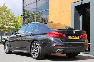 BMW 5 Serie BMW 5-serie 520i High Executive M-Sport | Schuifdak | H&K | Trekhaak - afbeelding nr 11