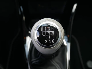 Opel ADAM Opel ADAM 1.0 TURBO ROCKS **Airco//stoel+stuurverw.LM 17'' ** - afbeelding nr 12
