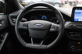 Ford Focus Ford Focus Wagon 1.5 EcoBoost ST Line Business / Camera / Navigatie / Keyless / B&O / 17'' / Stuurverwarming / DAB / Dodehoek / Cruise Control - afbeelding nr 15