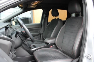 Ford Kuga Ford Kuga 1.5 TDCi ST-Line AUT | Pano | Sony | Trekhaak | ACC - afbeelding nr 5