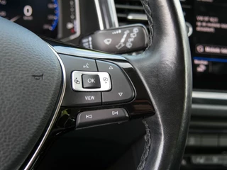 Volkswagen T-Roc Volkswagen T-Roc 1.5 TSI 150PK Automaat Sport | TREKHAAK | CAMERA | CARPLAY | - afbeelding nr 16
