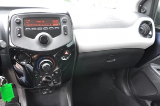 Peugeot 108 Peugeot 108 Style 1.0 e-VTi Allure - afbeelding nr 10