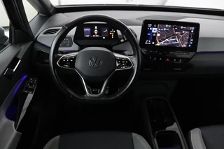 Volkswagen ID.3 Volkswagen ID.3 First Plus 58 kWh | Stoel & stuurverwarming |  Adaptive cruise | Matrix LED | Carplay | Keyless | Navigatie | Camera | Navigatie - afbeelding nr 3