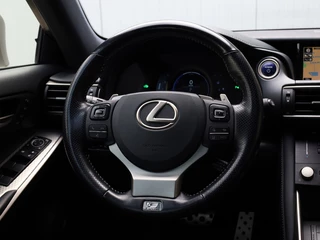 Lexus IS Lexus IS 300h Hybrid F-Sport Line | Mark Levinson | Schuifdak | Stoelvent - afbeelding nr 17