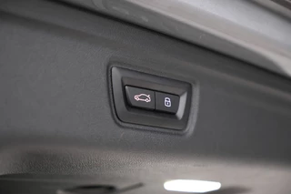 BMW 3 Serie BTW AUTO, Apple Carplay, Harman Kardon, Alcantara - afbeelding nr 28